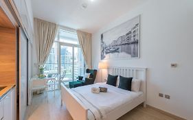 Marco Polo - Modern Studio With Amazing Views From Balcony